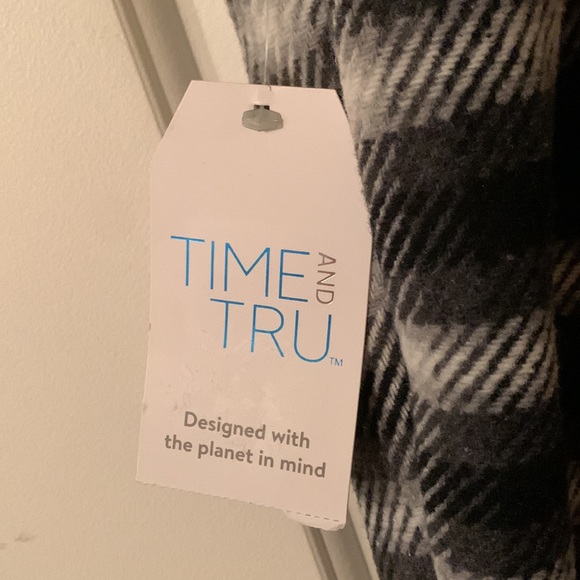 NWT Time and Tru XXL black & grey plaid faux wrap fringe heavy skirt - Picture 9 of 16